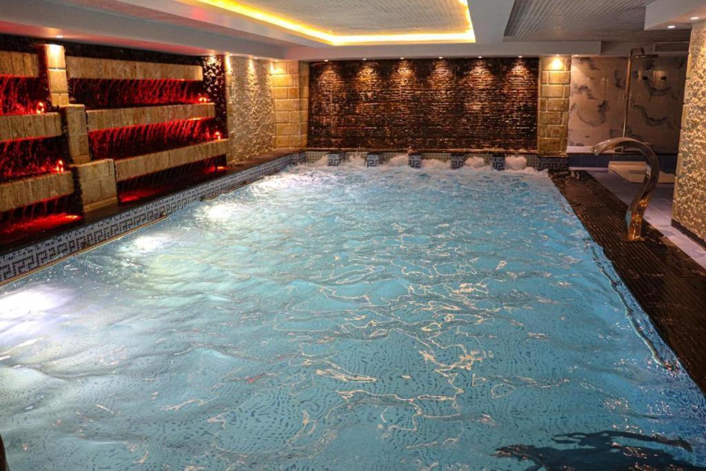 Rival Hotel Amman Extérieur photo