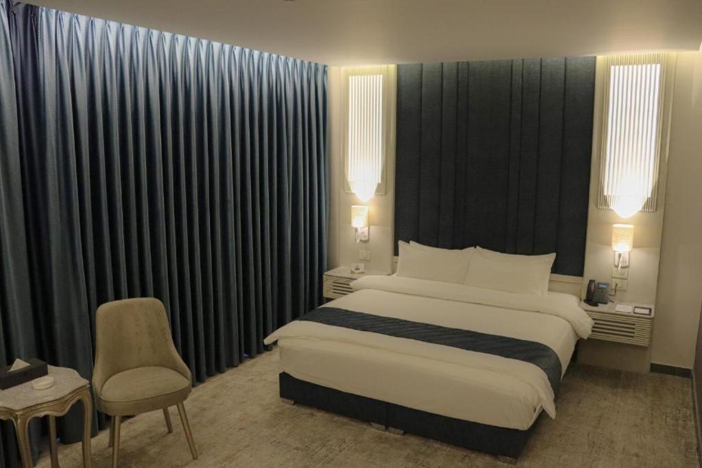 Rival Hotel Amman Extérieur photo