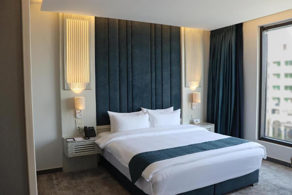 Rival Hotel Amman Extérieur photo