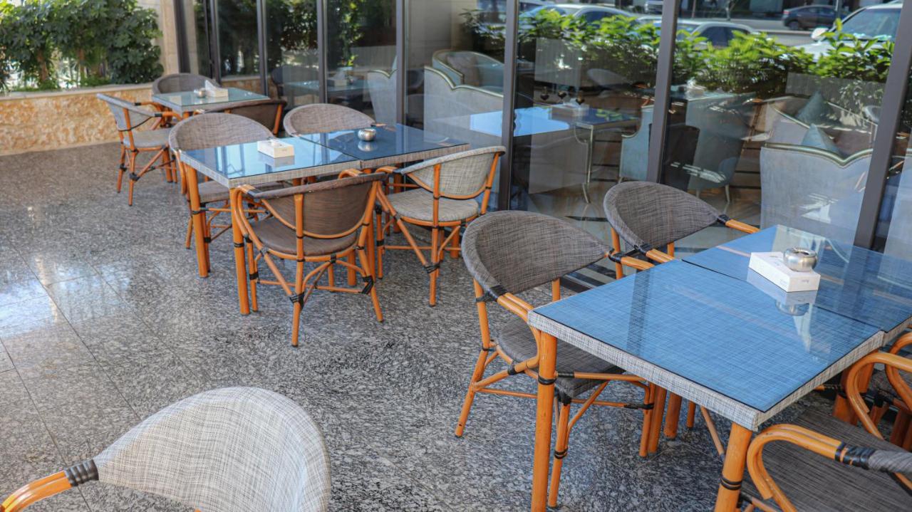 Rival Hotel Amman Extérieur photo